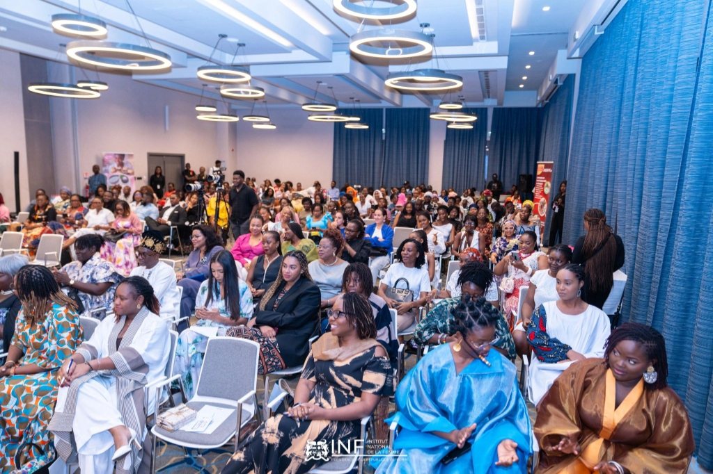 Soirée She Leads Bénin — Vue d'ensemble de la salle
